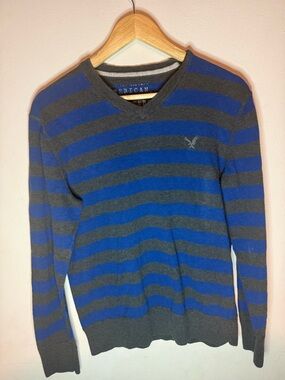 American Eagle Outfitters Blue & Gray Striped V-Neck Sweater